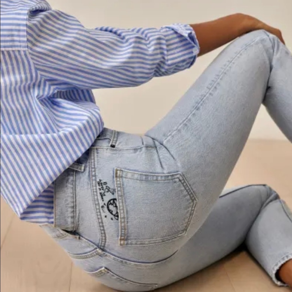 NWT Reformation Cynthia Alien high rise jeans in Tahoe size 25.